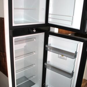 2022 Great Escape Caravans Tantrum Series 2 Family Escape Triple Bunks - Image 16